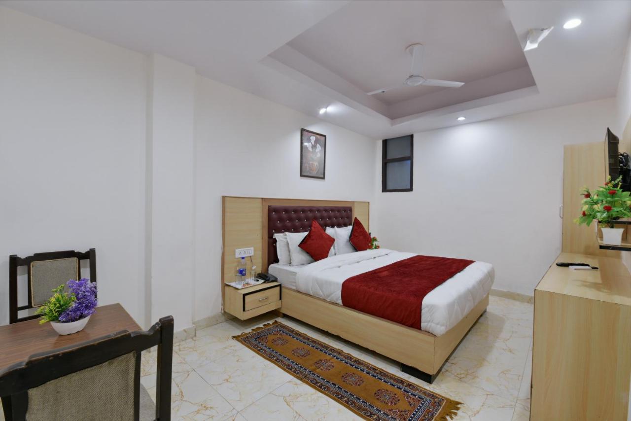 Hotel Hari International - Noida Sector 11 Exterior foto