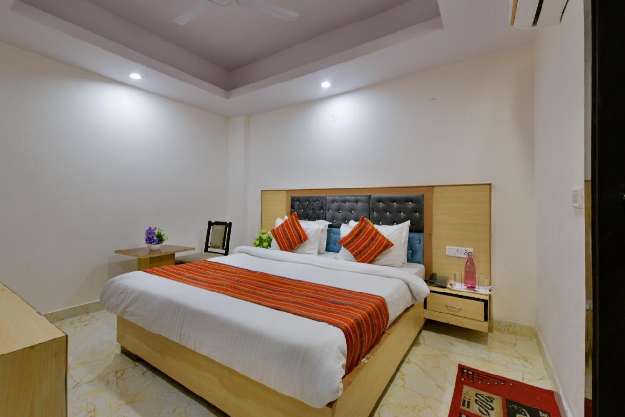 Hotel Hari International - Noida Sector 11 Exterior foto